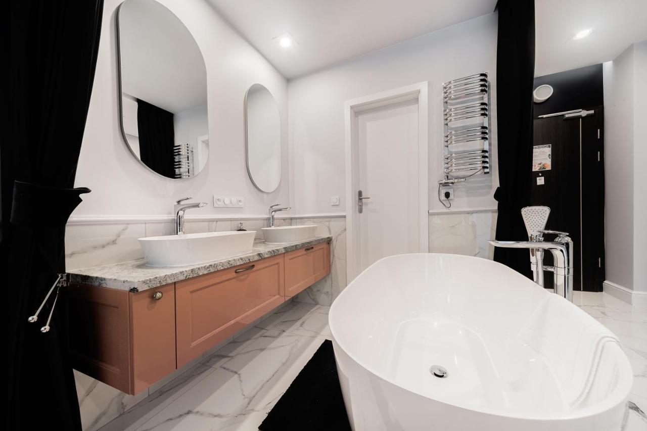 Apartpark Lividius -Uzdrowiskowa 46 Przy Plazy W Swinoujsciu 슈비노우이스쳬 외부 사진
