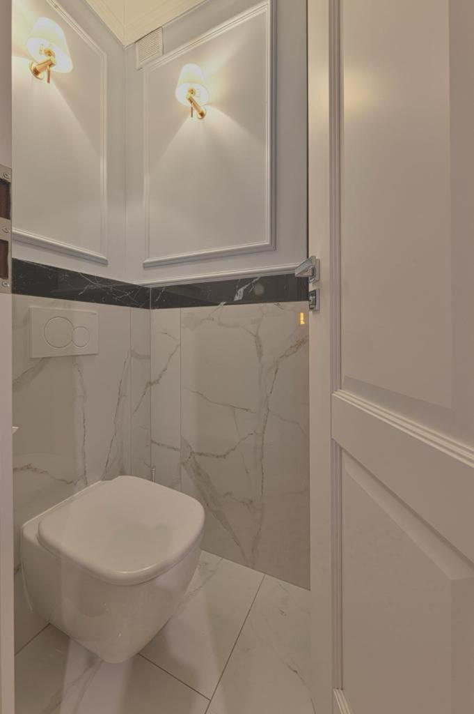Apartpark Lividius -Uzdrowiskowa 46 Przy Plazy W Swinoujsciu 슈비노우이스쳬 외부 사진